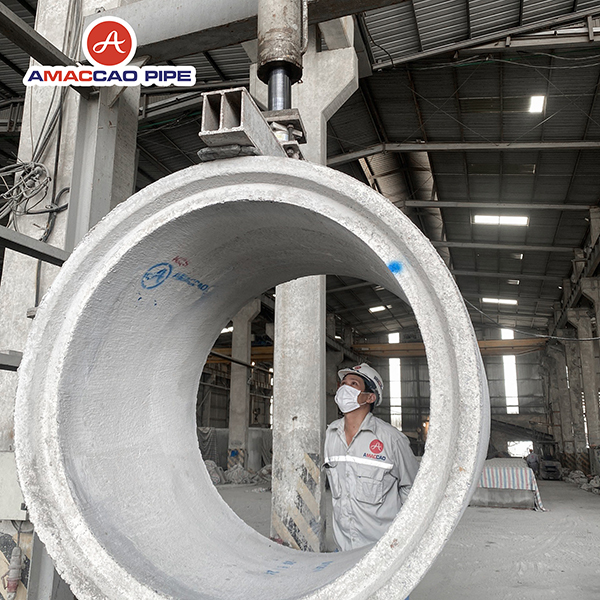 Thử nghiệm cống bê tông tại nhà máy bê tông AMACCAO